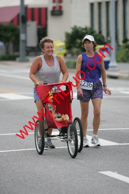 Final Kick ECSC 5k Photo